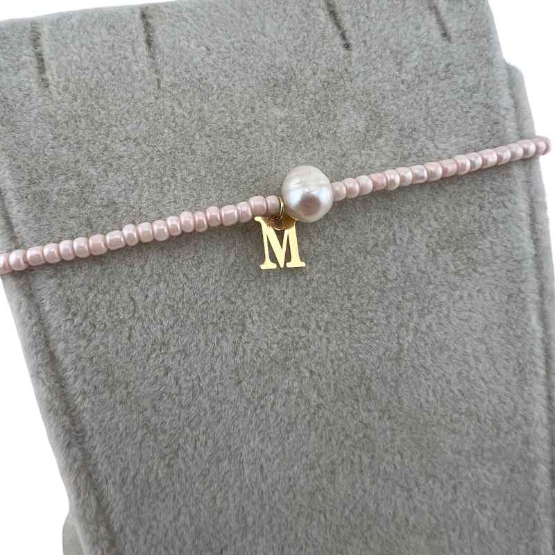 دستبند طلا حرف M و مروارید B011
